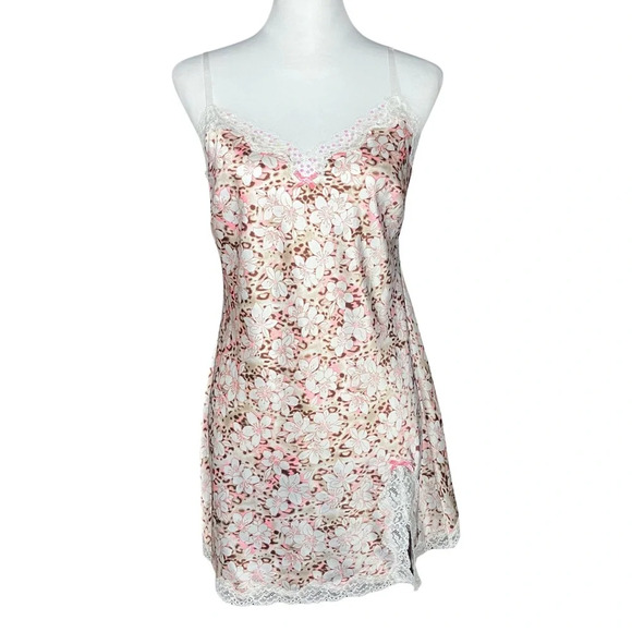 Victoria’s Secret Leopard Floral Chemise Slip Mini Dress. Medium. Fairy, Retro - Picture 2 of 11